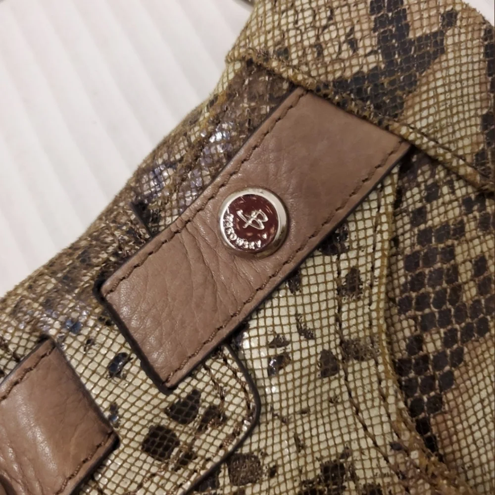 B. MAKOWSKY Snakeprint Leather Crossbody/Shoulder Bag - Picture 4 of 6
